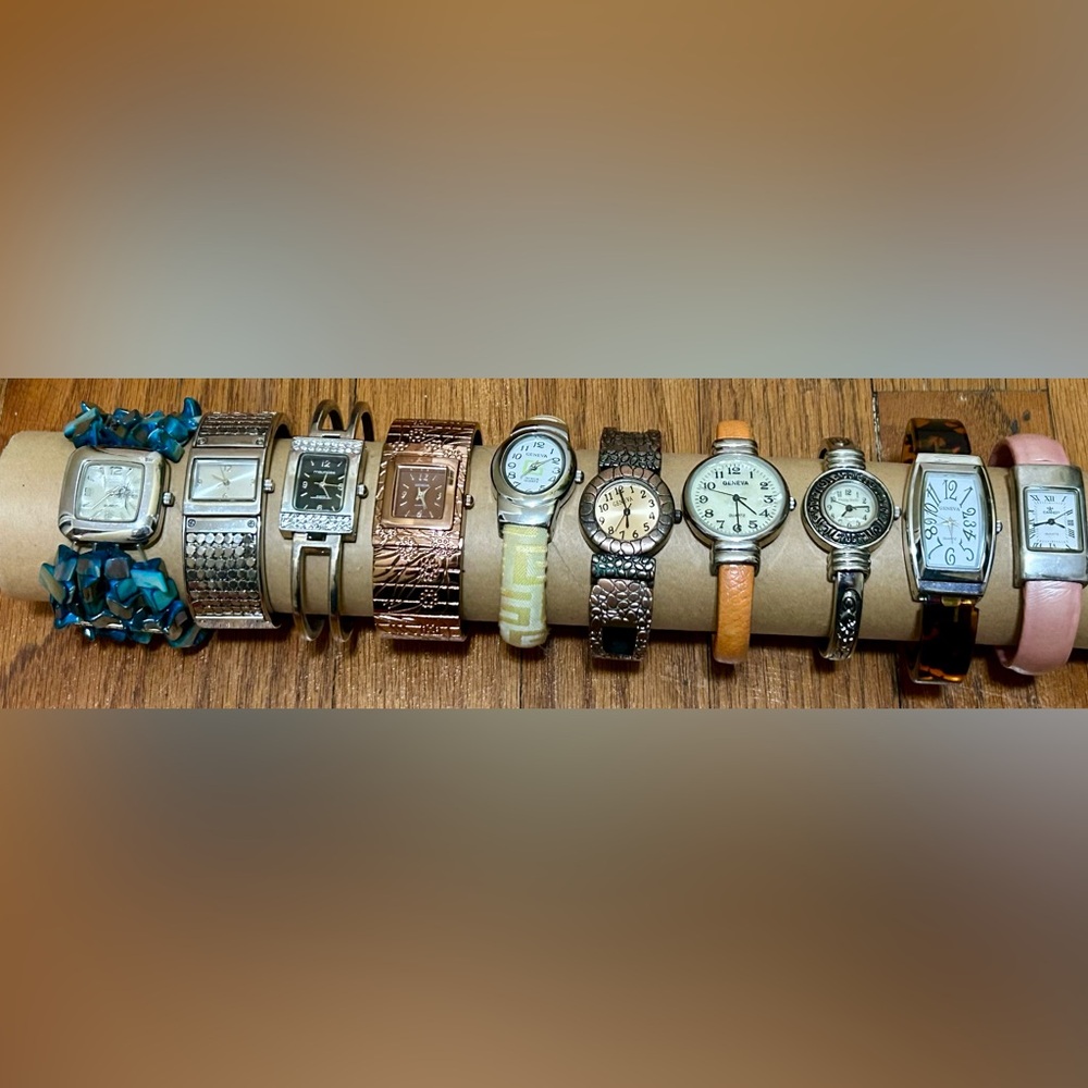 Lot of 10 Mixed Vintage Watches – Bracelet Style Unique  styles!